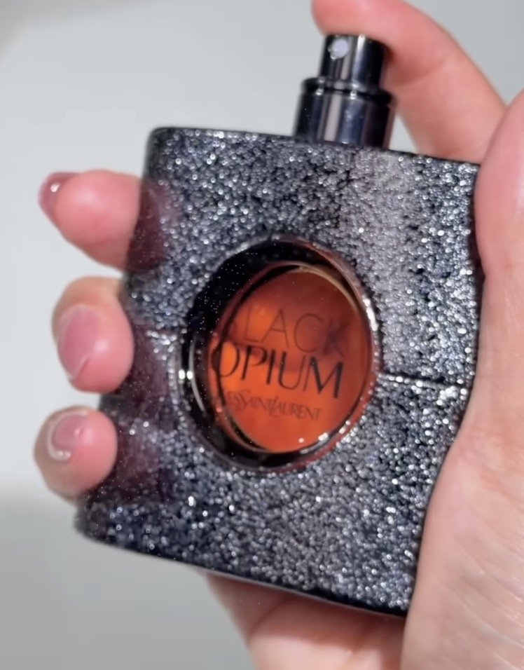 Black Opium Van Yves Saint Laurent 1